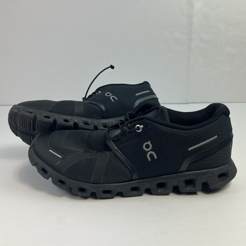 On Running Cloud 5 Triple Black Womens Sneakers 59.98905 Size 9